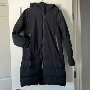 lululemon sub-zero parka - 600 goosedown fill